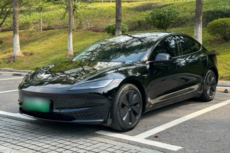 Used Tesla Model 3 2023 Rear-Wheel-Drive Version
