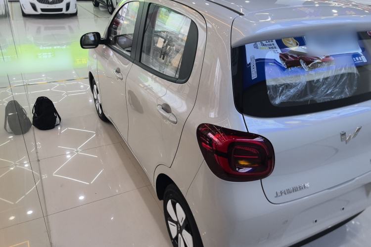 Used Wuling Hongguang MINIEV 2025 Four-Door Version Advanced Edition
