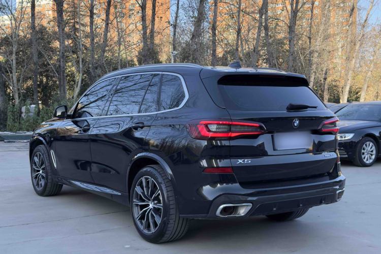 Used BMW X5 2022 Restyled xDrive 30Li Luxury Version M Sport Package