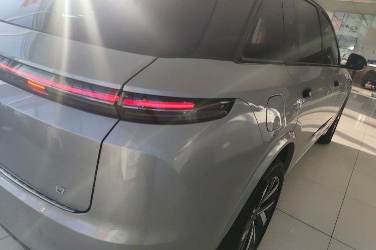 Used Li Auto L7 2023 Pro Model
