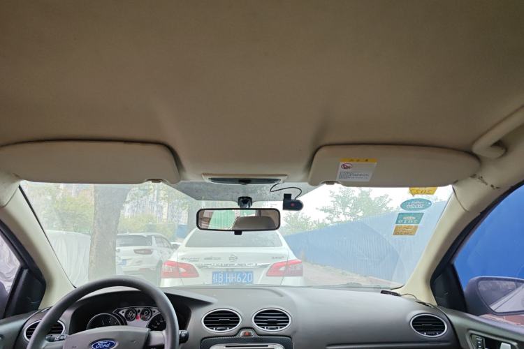 Used Ford Focus 2013 Sedan Classic 1.8L Automatic Base Model