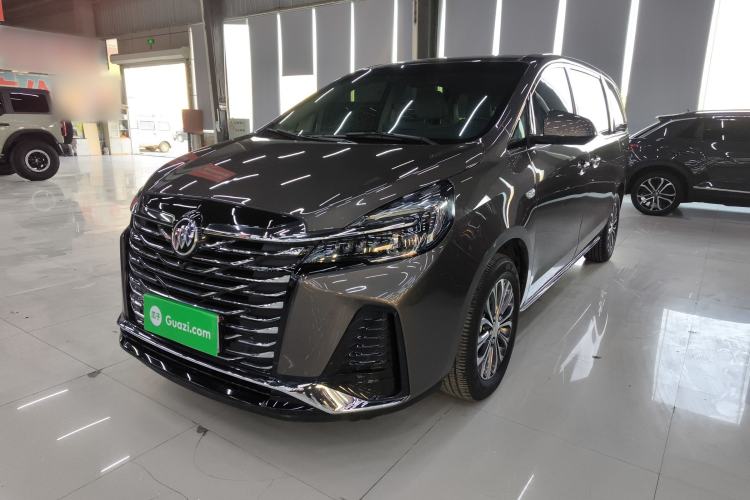 Used Buick GL8 2023 Land Executive Class 652T Luxury Model
