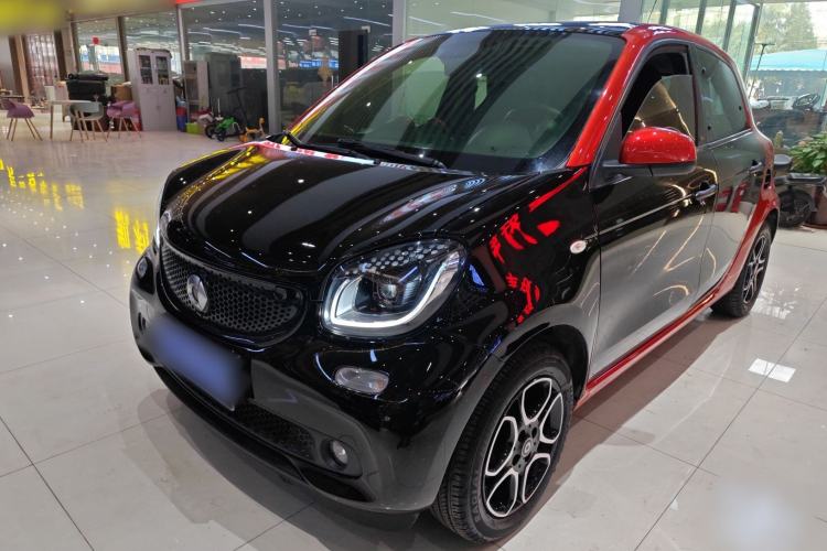 Used  forfour 2016 1.0L 52 kW Passion Edition

