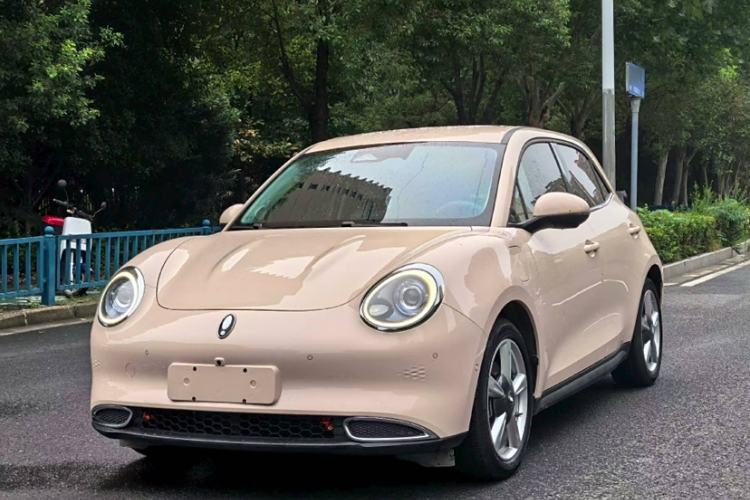 Used ORA Good Cat 2022 Morandi Edition 400km Standard Range Luxury Version Lithium Iron Phosphate