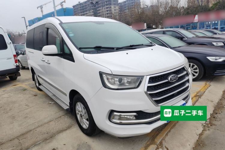 Used  M4 2016 2.0L Manual Luxury Smart Version