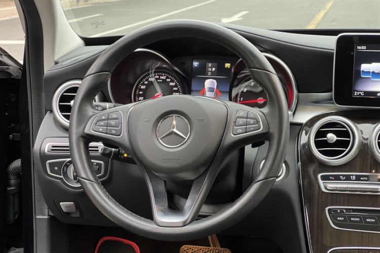 Used Mercedes-Benz C-Class 2017 Facelift C 200 L
