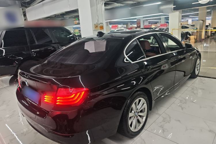 Used BMW 5 Series 2014 520Li Elegant Model
