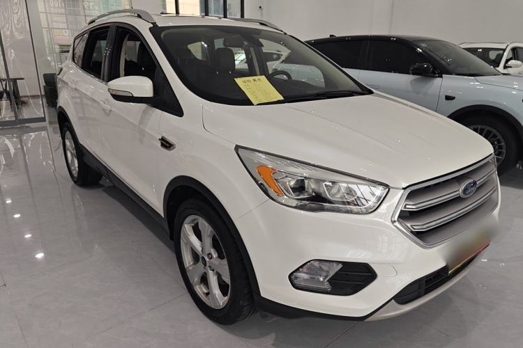 Used Ford Kuga 2018 EcoBoost 180 Two-Wheel-Drive Platinum Edition
