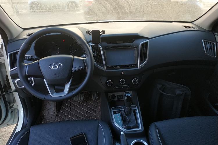 Used Hyundai ix25 2015 1.6L Automatic Two-Wheel Drive Smart GLS Trim
