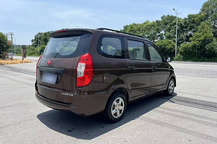 Used Wuling Hongguang 2015 1.5L S Base Model China IV
