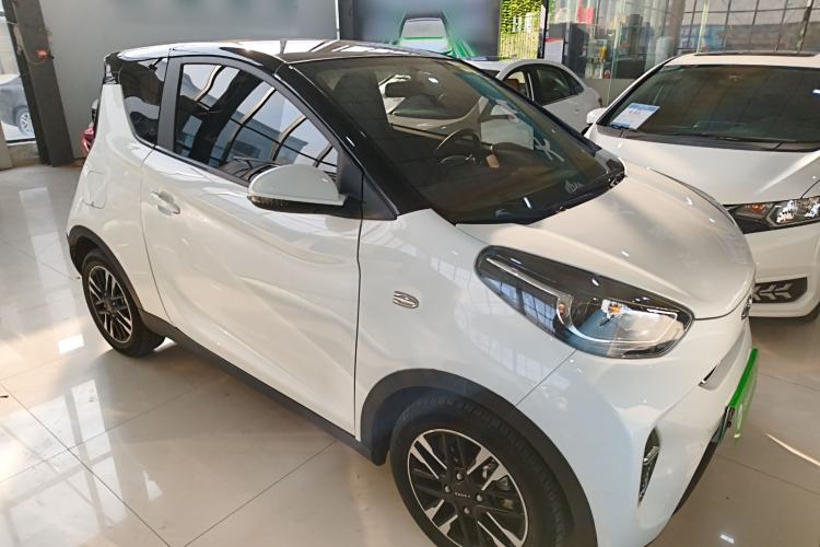 Used Chery Little Ant 2022 Sweet Pink Edition Half-Sugar Version Lithium Iron Phosphate 29.2 kWh 30 kW 301 km
