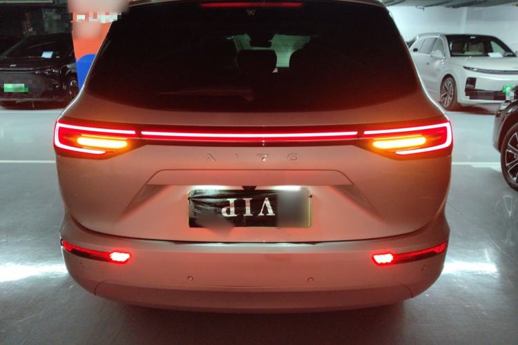 Used Hima AITO M7 2024 1.5T Intelligent Driving 4WD Max Edition 5 Seats
