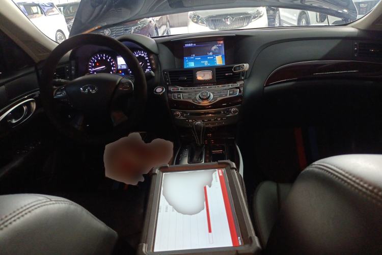 Used Infiniti Q70 2019 Q70L 2.0T Elite Plus Version