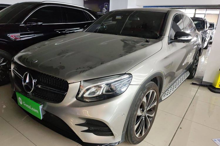 Used Mercedes-Benz GLC Coupe 2019 GLC 260 4MATIC Coupe SUV
