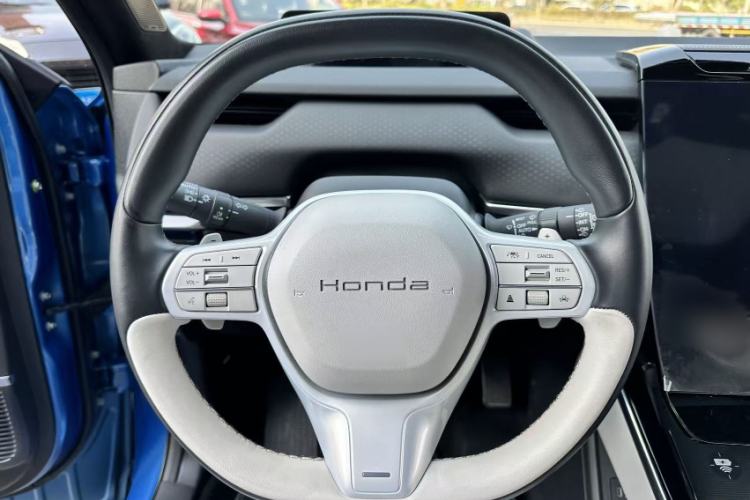 Used Honda S7 2025 Navigator Edition
