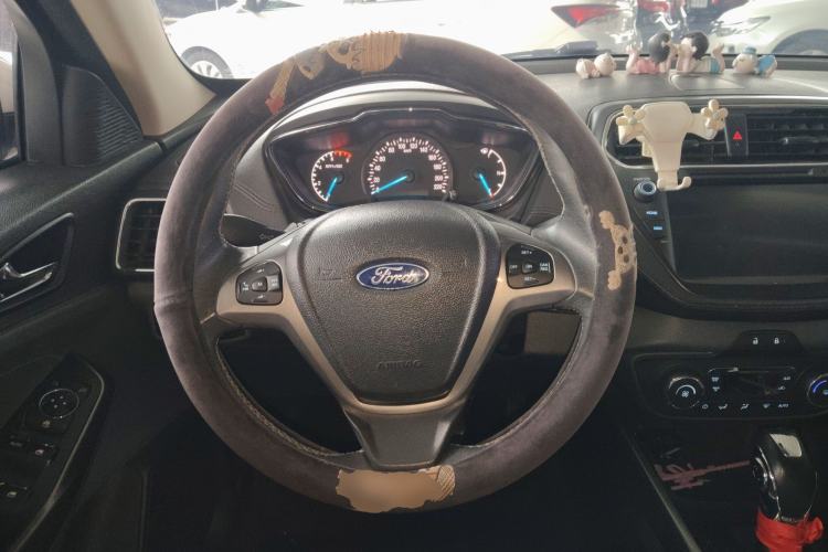 Used Ford Escort 2017 Happiness Edition 1.5L Automatic Fashion Version
