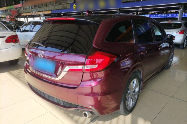 Used Honda Jade 2017 1.8L automatic Comfort version 5 seats
