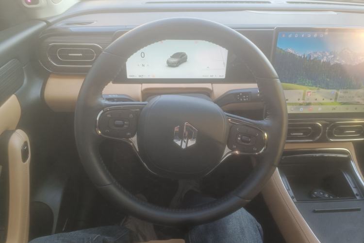 Used Leapmotor C11 2024 All-Electric 580 Luxury Edition
