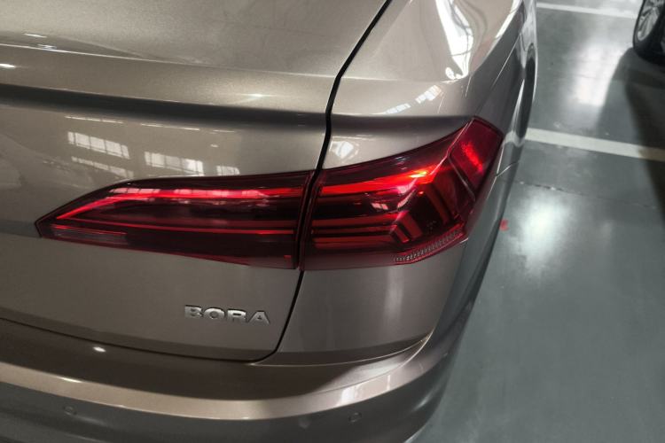 Used Volkswagen Bora 2019 1.5L Automatic Fashion Model
