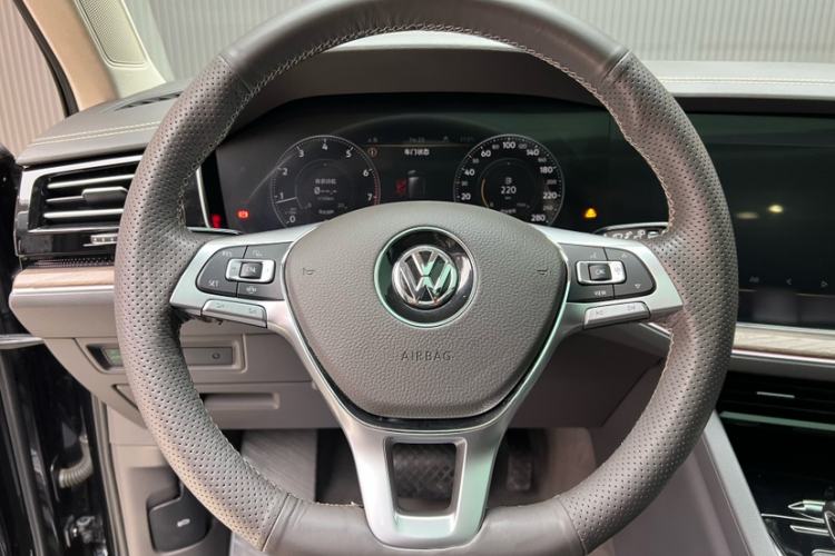 Used Volkswagen Touareg 2019 2.0TSI Ruiyi Edition China VI Standard
