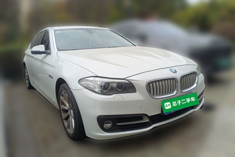 Used BMW 5 Series 2013 535Li Leading Model
