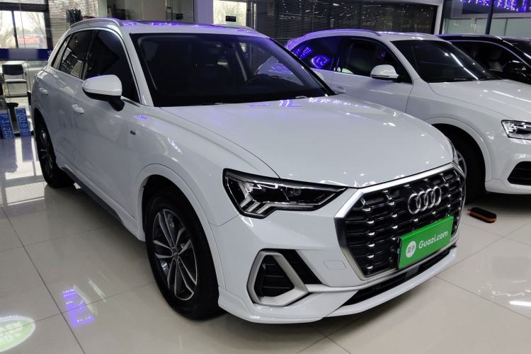 Used Audi Q3 2020 35 TFSI Ambition Dynamic Edition
