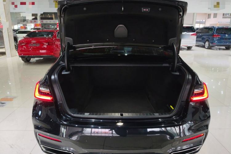 Used BMW 7 Series 2021 730Li M Sport Package