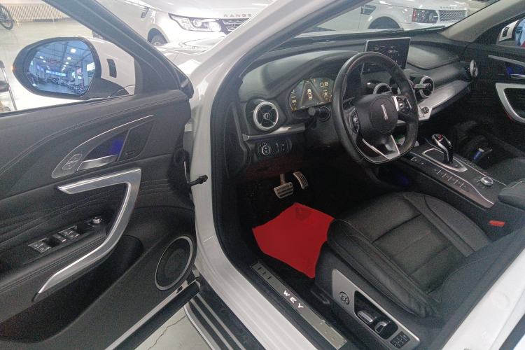 Used Wey VV7 2019 Upgraded Model 2.0T Flagship Version China VI