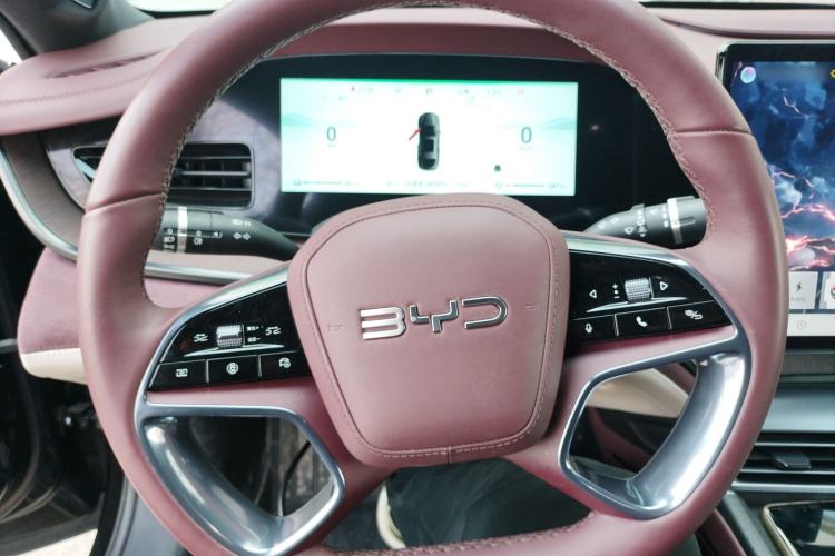 Used BYD Seal 2023 DM-i 1.5T 121km Flagship Model
