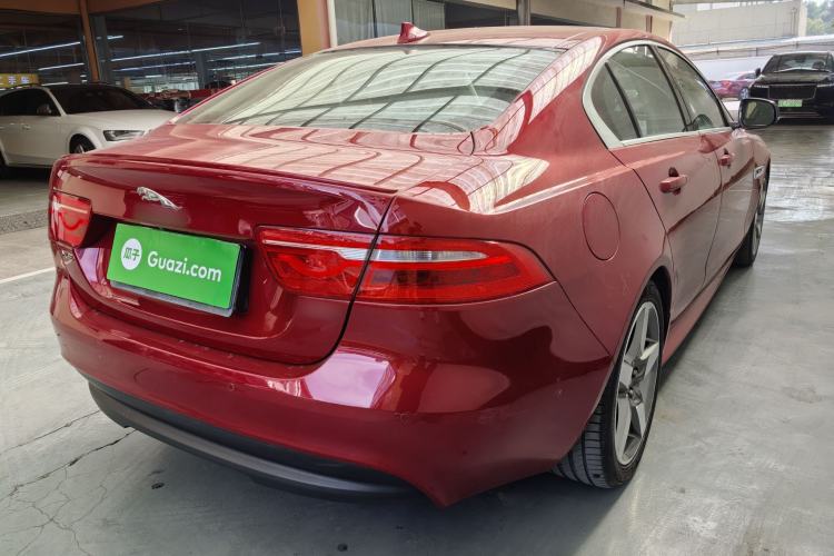 Used Jaguar XE 2015 2.0T 200 PS R-Sport
