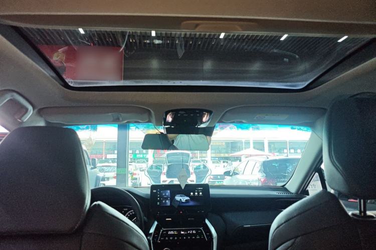 Used Toyota Venza 2023 2.0L CVT Two-Wheel Drive Luxury Edition