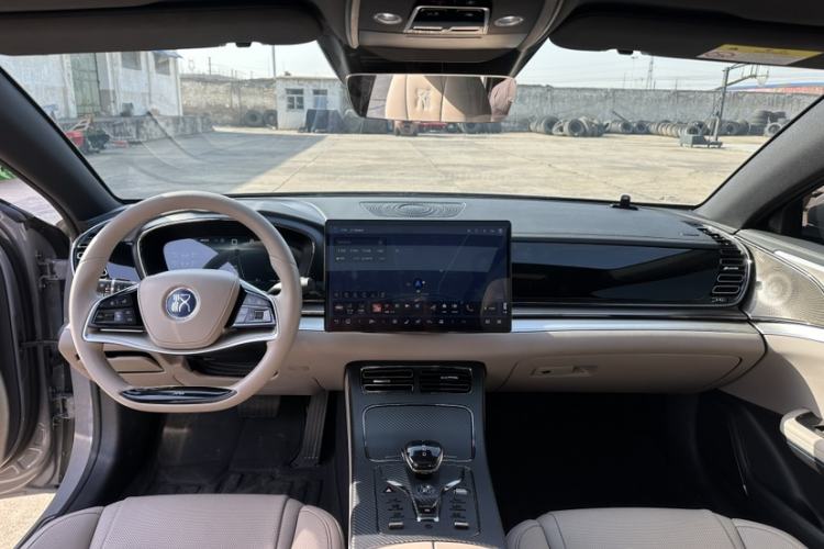 Used BYD Han 2025 DM-i 125KM Elite Model
