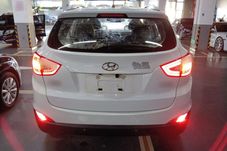 Used Hyundai ix35 2015 2.0L Automatic 2WD Smart Version China V Standard