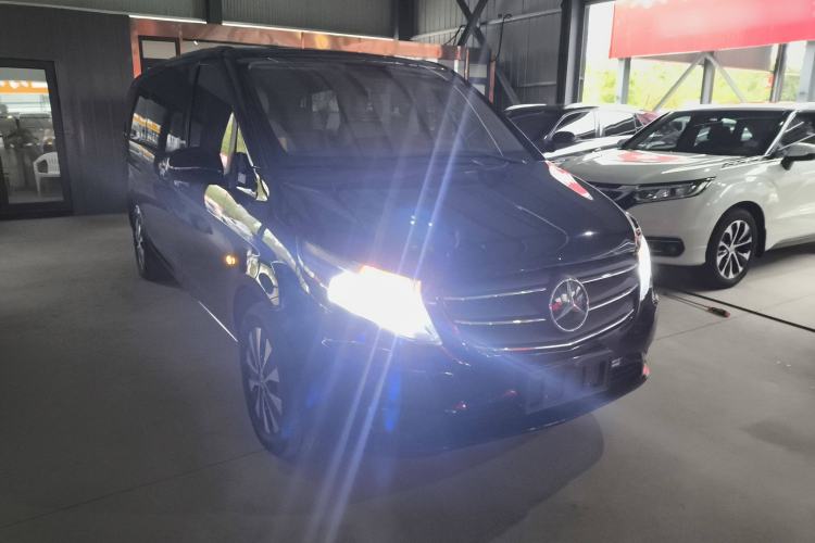 Used Mercedes-Benz Vito 2021 2.0T Elite Version 7 Seats
