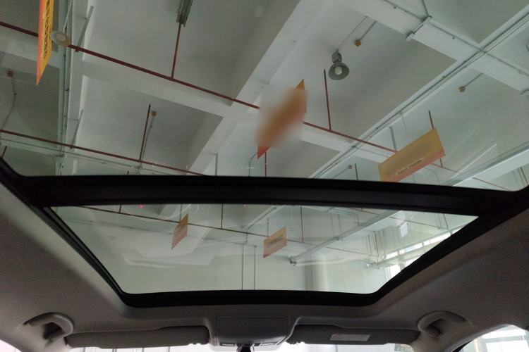 Used Volkswagen Tiguan L 2019 330TSI Automatic Two-Wheel Drive Panoramic Comfort Edition China VI Standard
