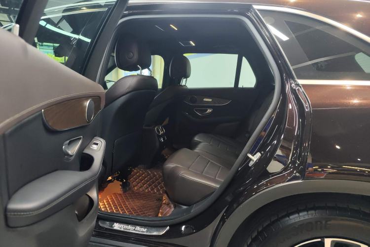 Used Mercedes-Benz GLC 2022 Second Facelift GLC 260 L 4MATIC Luxury Edition
