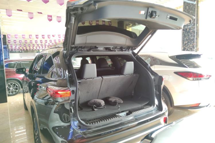 Used Toyota Crown Land Cruiser 2022 2.0T Four-Wheel Drive Enjoyment Edition
