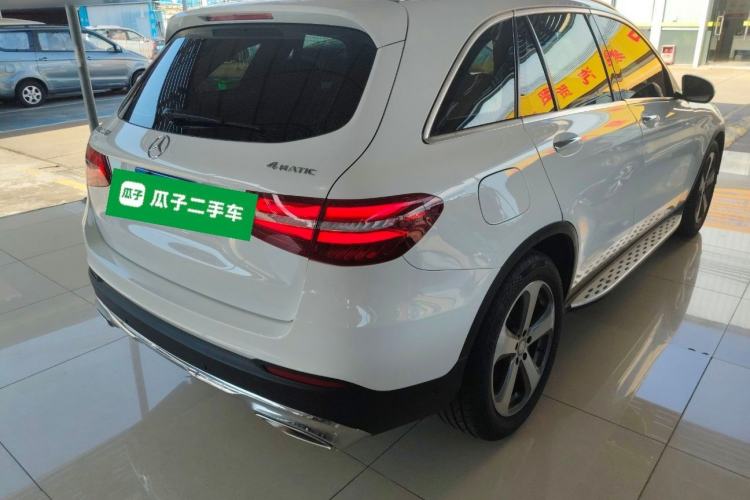 Used Mercedes-Benz GLC 2016 GLC 260 4MATIC Luxury Model
