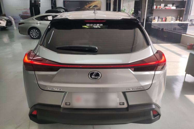 Used Lexus UX 2022 260h Explore-Cool Edition