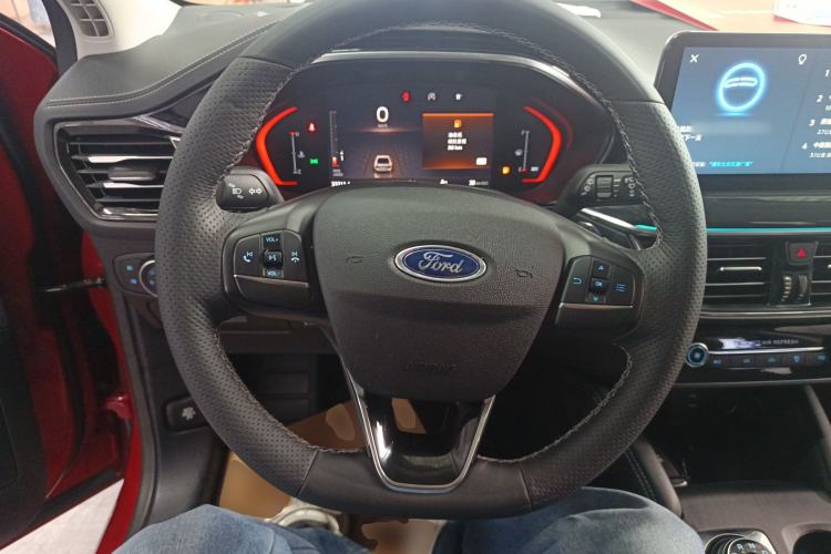 Used Ford Focus 2021 Hatchback EcoBoost 180 Automatic Titanium Edition
