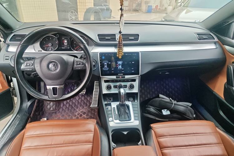 Used Volkswagen FAW-Volkswagen CC 2015 2.0 TSI Luxury Model
