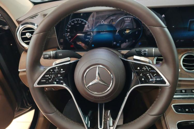 Used Mercedes-Benz E-Class 2023 E 260 L