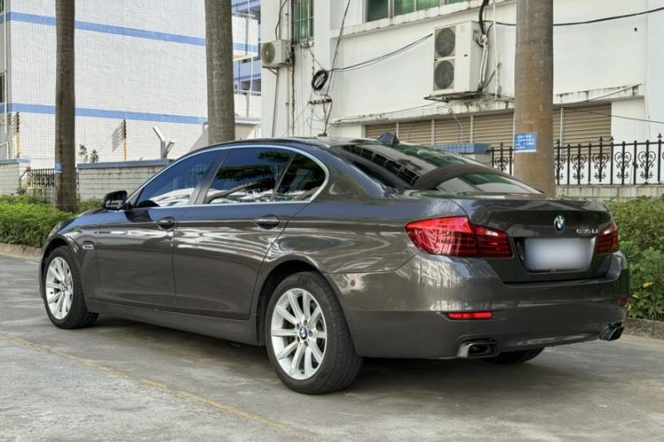 Used BMW 5 Series 2014 535Li Leading Model
