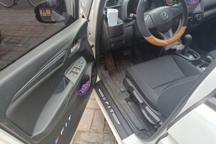 Used Honda Fit 2018 1.5L CVT Comfort Sunroof Version