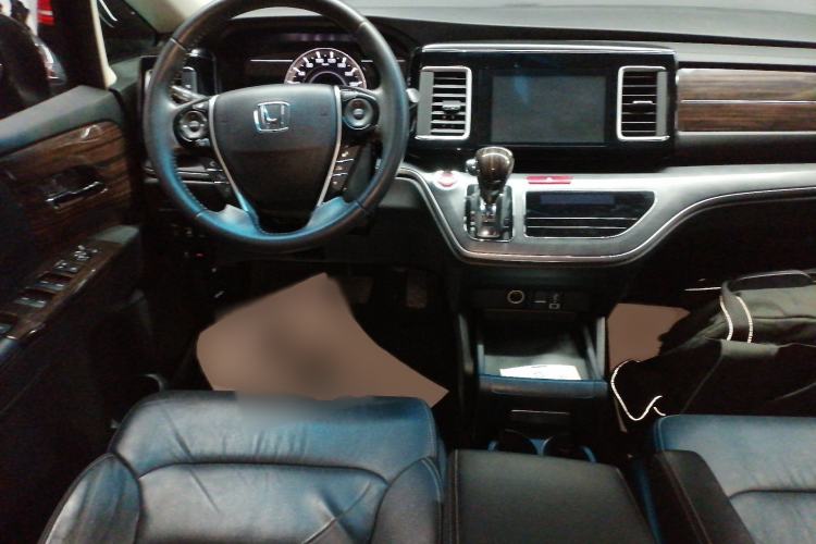 Used Honda Elysion 2016 2.4L Luxury Edition
