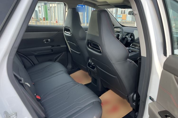 Used JETOUR Dashing 2025 1.5T DCT Luxury Edition
