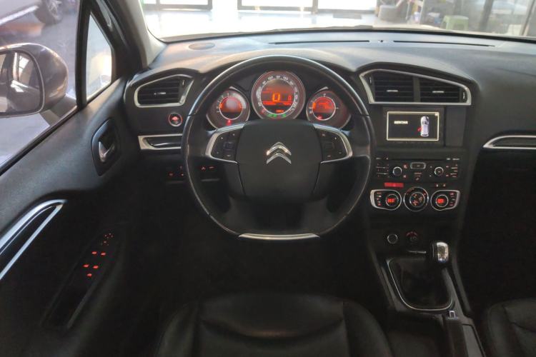 Used Citroen C4L 2014 1.8L Intelligent Drive Manual Version – Dynamic Edition

