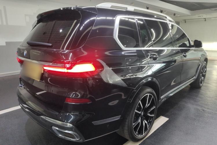 Used BMW X7 2020 xDrive40i Luxury M Sport Package