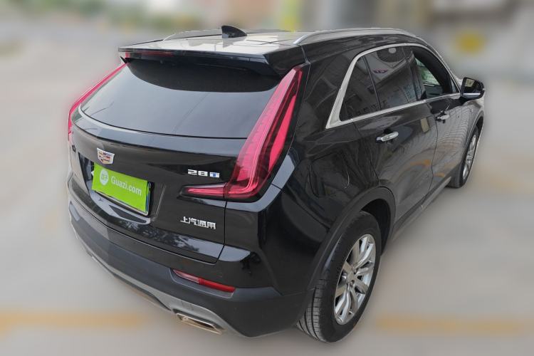 Used Cadillac XT4 2022 28T Two-Wheel-Drive Luxury Version
