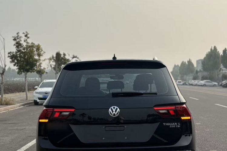 Used Volkswagen Tiguan L 2018 330TSI Automatic Two-Wheel Drive Luxury Edition
